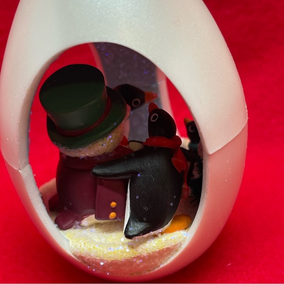 Three Penguin and a Snowman Hallmark Ornament - Picture 5 of 10